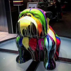 Statua Bulldog multicolore a grandezza naturale in fibra di vetro all'ingrosso in vendita