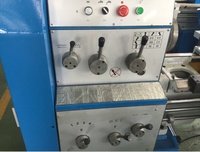Tour à métaux manuelle C6240C avec alésage de broche de 52 mm et certification CE pour le travail des métaux