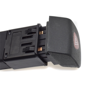 Interrupteur de feux de détresse à bouton lumineux pour Renault <span class=keywords><strong>Kangoo</strong></span> Express MPV Box 7700308821 5768045 - Product Image 4