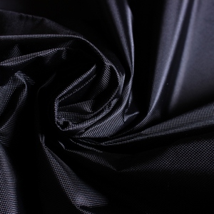 Tissu Oxford laminé <span class=keywords><strong>PVC</strong></span> 420D, imperméable, résistant à l'huile, résistant à l'usure pour uniforme de travailleur sanitaire - Product Image 5