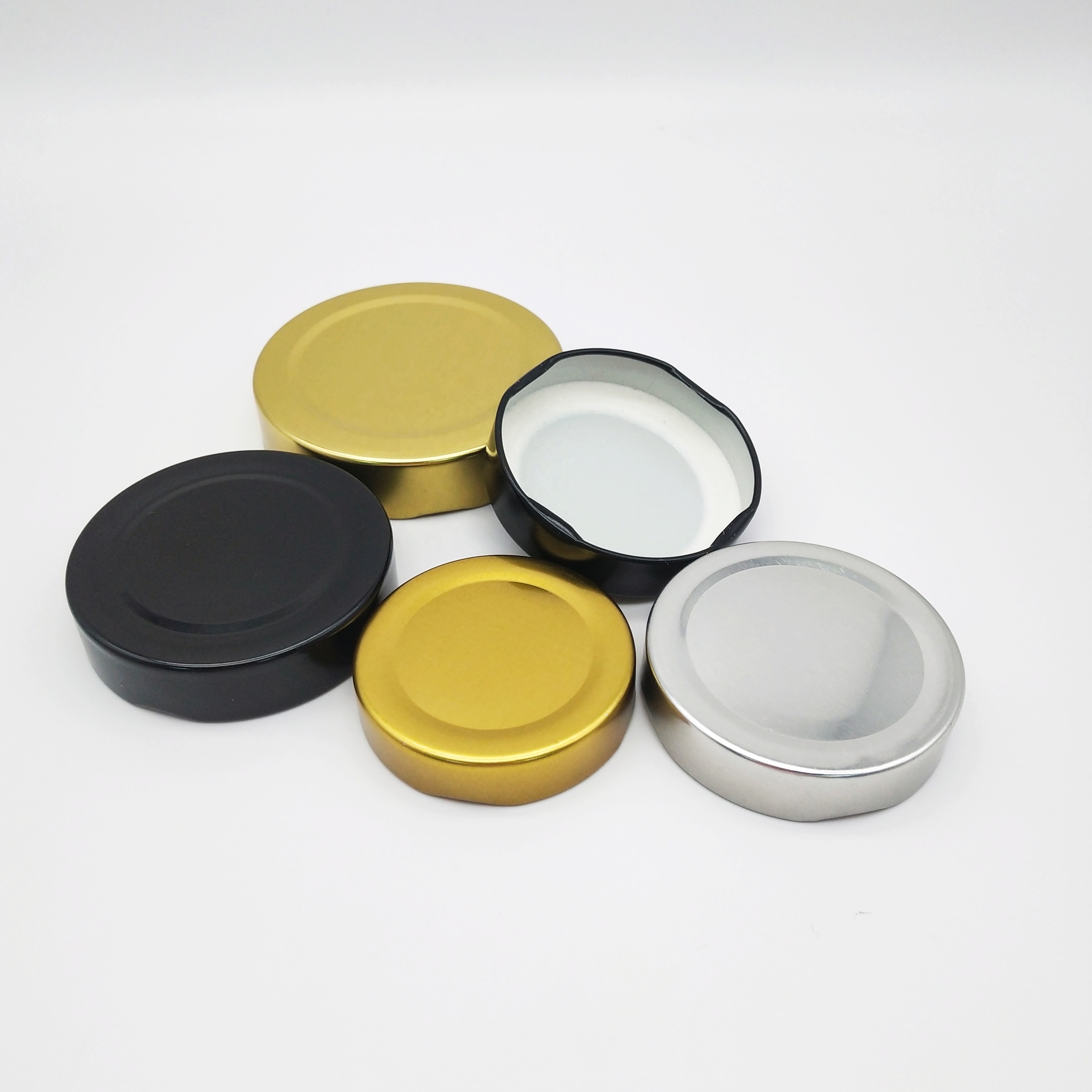 Крышка твист iii-66 моно. Крышки твист офф 70 мм. Крышка ско "поляна" металл. Металлические крышки закручивающиеся. Крышки твист офф 82мм.