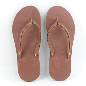 Commercio all'ingrosso di cuoio eva pantofola e sandalo dell'unità di elaborazione <span class=keywords><strong>donna</strong></span> pistone della spiaggia sulla sabbia marrone tessuto flip flop per la signora - Product Image 5