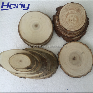 Adornos colgantes de rebanadas de madera Círculos de madera preperforados Rebanadas de troncos redondos con discos de rodajas de árbol de corteza para pirograbado grabado con láser - Product Image 5