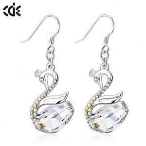Cristaux de <span class=keywords><strong>Swarovski</strong></span> bijoux pour femmes mode <span class=keywords><strong>boucle</strong></span> d'oreille Swan Dangle boucles d'oreilles - Product Image 2