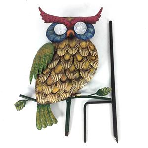 Hibou en métal coloré à LED avec panneau solaire, étanche, luminaire décoratif idéal pour un jardin - Product Image 2