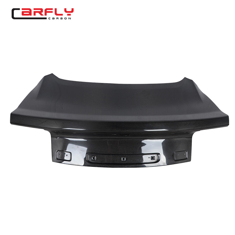 Высокопроизводительный карбоновый задний багажник для Mustang 2015 +