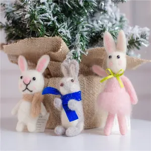 Chine fournisseur en gros ornements de noël laine animaux décoration De Pâques lapin de pâques