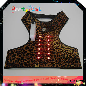 Di Cuoio DELL'UNITÀ di elaborazione di Alta Qualità del Commercio All'ingrosso di Accessori per Animali Domestici Led Vestiti Del Cane Pet Abbigliamento e Accessori Vestiti Riflettenti Interruttore Rotondo Scatola di - Product Image 5