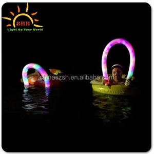 Epe Foam Led Zwembad Stok, Light Up Multi Led Kleur Zwembad Noodle Voor Zomervakantie - Product Image 1