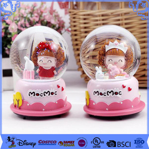الجملة مخصصة كرة مياه لطيف الكرتون الشهيرة شخصية الفيلم الكلب كرة ثلج راتنج - Product Image 3