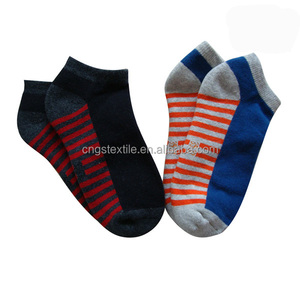 Haining gs personalizada rayas medio terry te negro y azul rojo y naranja algodon mens del tobillo calcetines de deporte - Product Image 1