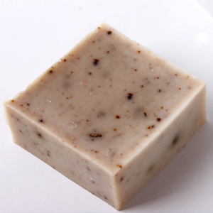 Sabun Wajah dan Tubuh Alami Buatan Tangan, Pemutih Kulit Putih Coklat Butter - Product Image 3