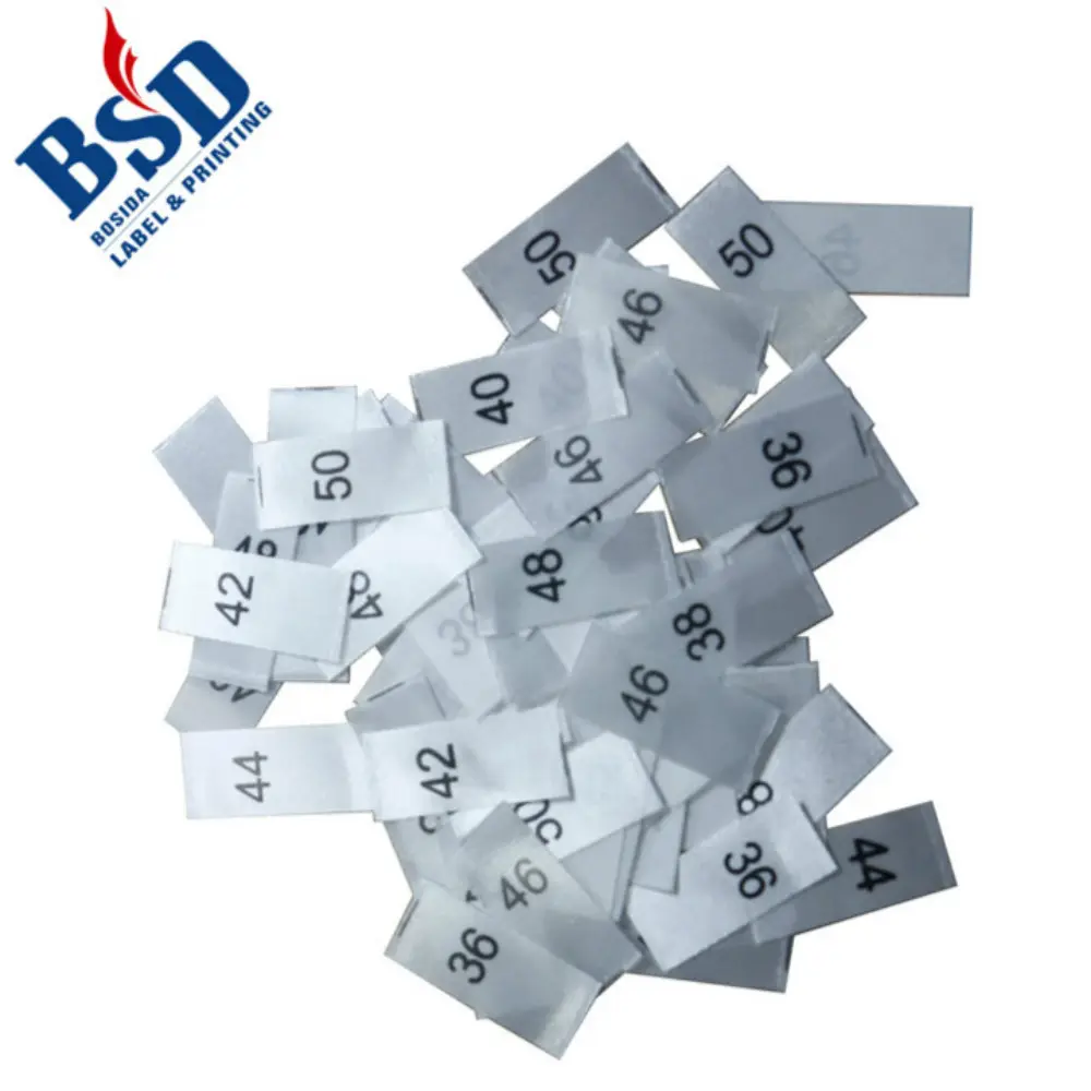 Abbigliamento personalizzato etichette di dimensioni e pettine di Legno macchina panno etichetta tessuta raso numeri etichetta di formato