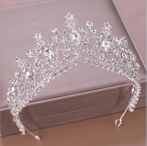 New Vintage Argento Barocco Tiara <span class=keywords><strong>Per</strong></span> La Regina <span class=keywords><strong>Sposa</strong></span> Corone Di Cristallo di compleanno <span class=keywords><strong>Da</strong></span> <span class=keywords><strong>Sposa</strong></span> di Modo di Cerimonia Nuziale Dei Monili Dei <span class=keywords><strong>Capelli</strong></span> <span class=keywords><strong>Accessori</strong></span> <span class=keywords><strong>Da</strong></span> <span class=keywords><strong>Sposa</strong></span> - Product Image 3