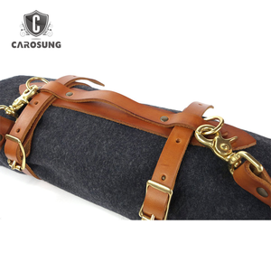 Cinghia Porta Tappetino Yoga in Pelle Marrone Personalizzata con Tracolla Regolabile - Product Image 2