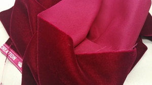 Venta directa de fábrica de solid100 % micro poliéster vino tejido de terciopelo coreano 5000 tela para las mujeres - Product Image 2
