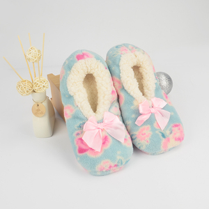 Zapatillas de casa cálidas para mujer, personalizadas, para interior, para invierno, venta al por mayor - Product Image 4