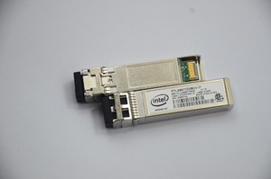 الأصلي <span class=keywords><strong>sfp</strong></span> + FTLX8571D3BCV-IT 850nm 300m 10 جيجابايت/ثانية متعدد الوضع <span class=keywords><strong>sfp</strong></span> الألياف البصرية التصحيح الحبل
