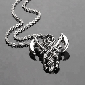 Collana MECYLIFE con Pendente a <span class=keywords><strong>Falce</strong></span> <span class=keywords><strong>della</strong></span> <span class=keywords><strong>Morte</strong></span> in Titanio, Ciondolo Teschio in Acciaio Inossidabile per Uomo - Product Image 2