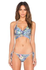 Service OEM d'usine - Maillot de bain bikini écologique <span class=keywords><strong>Tamanna</strong></span> pour femme avec encolure halter, séchage rapide et extensible, ensemble 2 pièces - Product Image 2