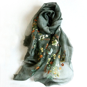 中国ウール刺繍ショールスカーフとパシュミナ70カシミア30シルク薄いスカーフパシュミナ