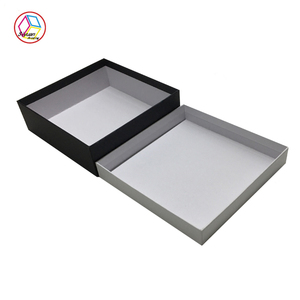 Großhandel Custom Logo Party Favor Boxen Modische Papier-und Karton verpackung mit UV-Druck Matt Laminat ion Prägung für Partys mit Rabatt Großhandel - Product Image 2