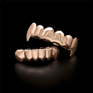 Grilles dentaires pour hommes et femmes en or rose, incrustations de cristaux de vampire, grilles dentaires supérieures et inférieures, grilles dentaires pour la bouche - Product Image 5