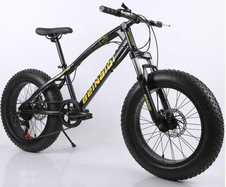 Bicicleta Fat Bike Jaguar com Suspensão de 7 Velocidades e Pneus