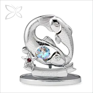 Figura de metal cromado Crystocraft decorada con cristales de corte brillante Piscis Zodiac 6,3x7,3 cm China - Product Image 1