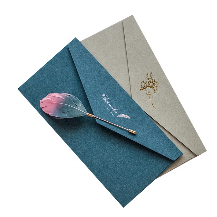 Индивидуальный роскошный дизайн, сложенный конверт с золотым тиснением для китайского поставщика