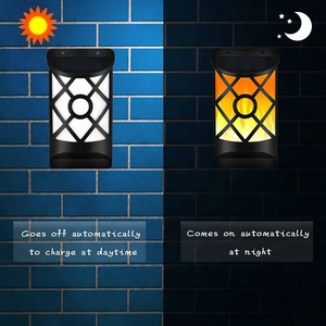 Applique murale <span class=keywords><strong>solaire</strong></span> à 66 led, luminaire décoratif d'extérieur, <span class=keywords><strong>effet</strong></span> de <span class=keywords><strong>flamme</strong></span>, idéal pour un jardin ou noël - Product Image 4