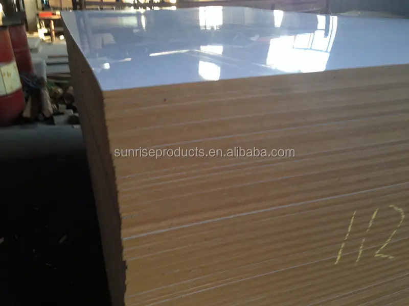 0.6mm beyaz ızgara HPL lamine MDF olarak yazı tahtası