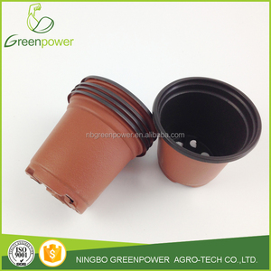 Pot de fleurs en plastique souple bicolore terre cuite et noir de 120 mm, disponible en différentes tailles - Product Image 5