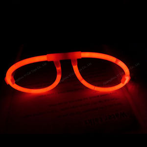Bâton lumineux de 8 pouces lunettes lumineuses bon marché de haute qualité s'allumant dans l'obscurité <span class=keywords><strong>pour</strong></span> la fête - Product Image 5