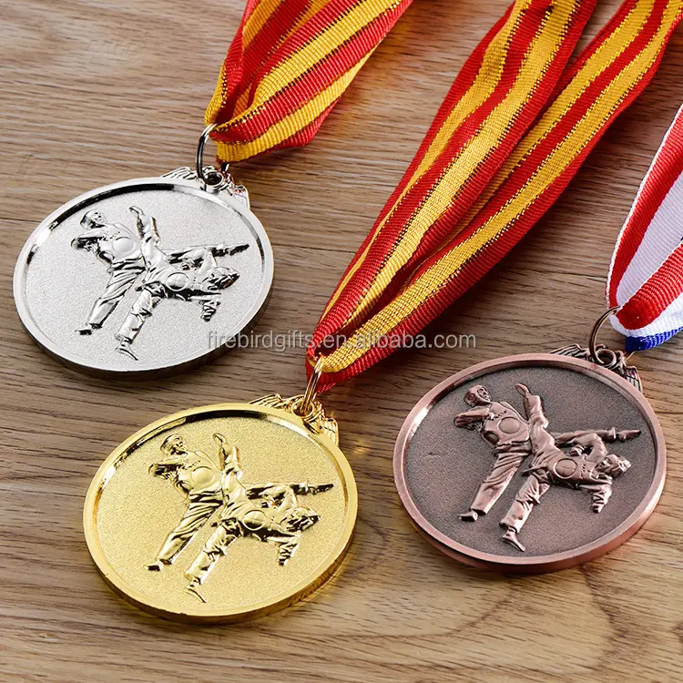 Alliage de zinc personnalisé sport médailles de karaté