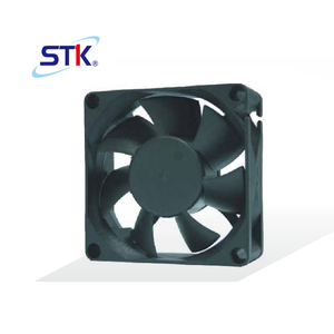 ADDA 70*70*25มม. 12V DC พัดลมระบายความร้อนแบบแรงเหวี่ยง - Product Image 1