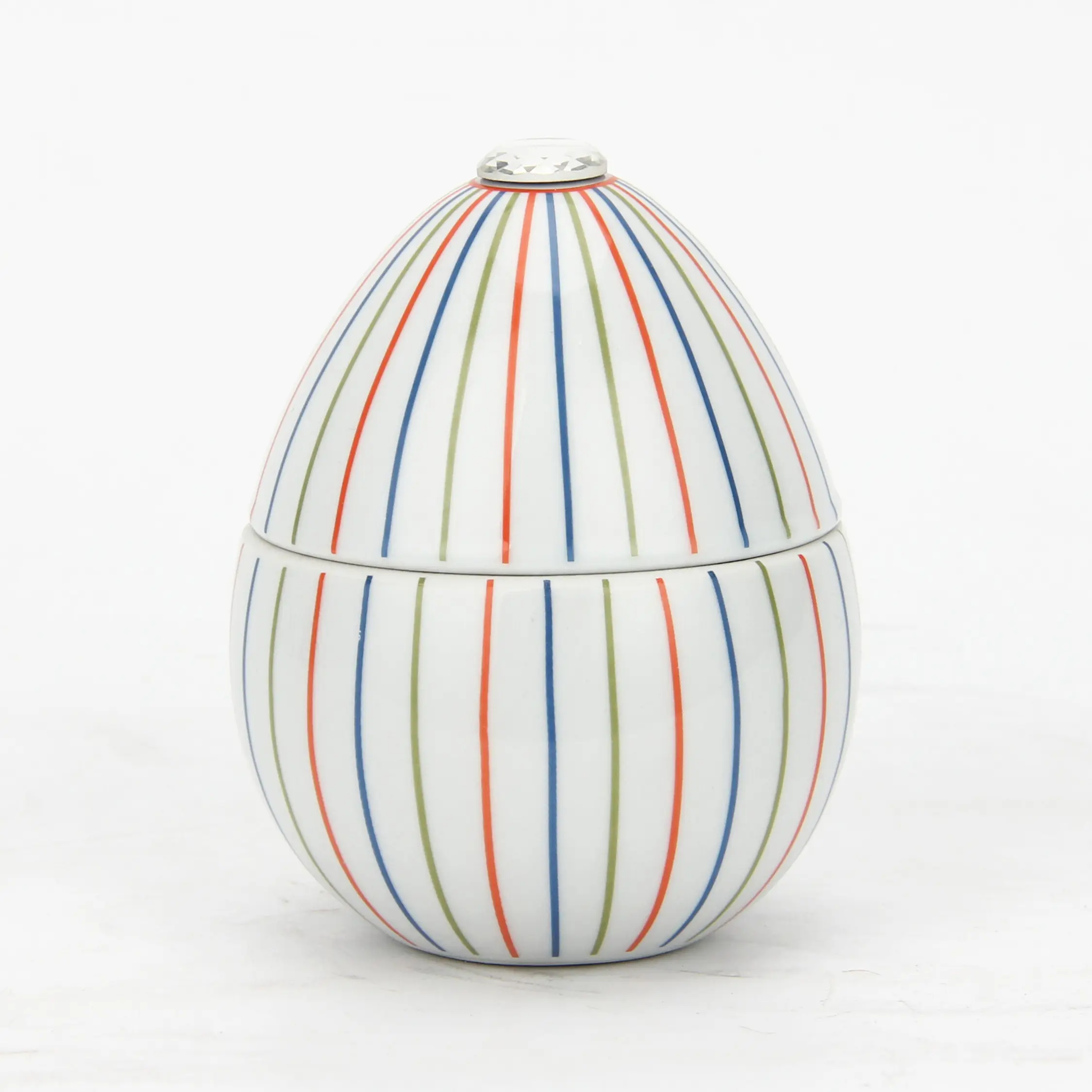 C009 egg shaped ceramic jar wholesale with lid decor candle stick holedle christmas white candle holder