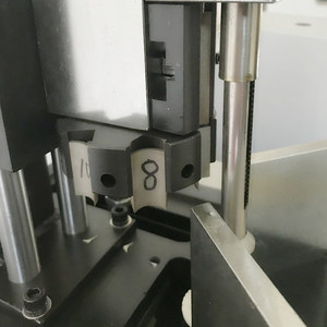 Macchina Elettrica per Taglio Angoli Arrotondati, Perforatrice per Angoli Arrotondati ad Alta Resistenza - Product Image 4