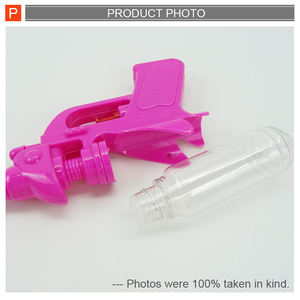 مسدس ماء بلاستيكي رخيص من EPT Toys، لعبة رش للأطفال مسدس ماء مع أنبوب حلوى - Product Image 3