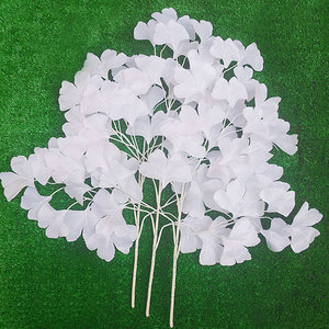 Giá bán buôn <span class=keywords><strong>Ginkgo</strong></span> Biloba trang trí vải nhựa trắng lá nhân tạo - Product Image 4