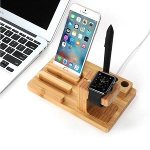 Estación de acoplamiento de madera multifunción para teléfono inteligente y reloj, 2019 - Product Image 6
