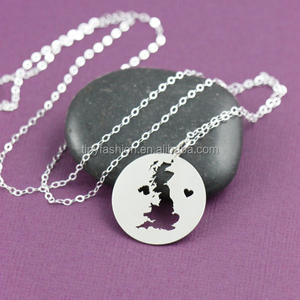 Dainty Ville Natale Souvenirs Cadeau Royaume-uni Carte Contour Cut Coeur Pendentif Chaîne Collier Coin Collier - Product Image 1