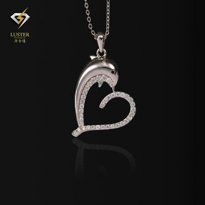 Venta caliente de Moda de Corte de Delfines Colgante Collar 18 K Chapado En Oro Con Encanto Joyería para Regalo de Las Muchachas - Product Image 5