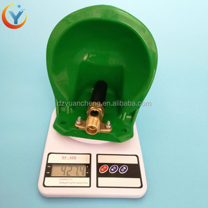 Vendita Diretta dalla Fabbrica: <span class=keywords><strong>Abbeveratoio</strong></span> <span class=keywords><strong>in</strong></span> <span class=keywords><strong>Plastica</strong></span> per Bovini / Ovini / Cavalli - Product Image 5