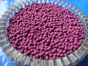 <span class=keywords><strong>Permanganato</strong></span> <span class=keywords><strong>di</strong></span> potassio Allumina Attivata KMnO4 viola sfera con l'alta qualità e prezzo <span class=keywords><strong>di</strong></span> fabbrica - Product Image 4
