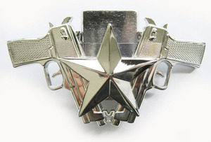 Fabbrica di fibbie per cinture accendifuoco a forma di stella con due pistole in rilievo 3D da 40mm, fibbia per cintura accendifuoco personalizzata