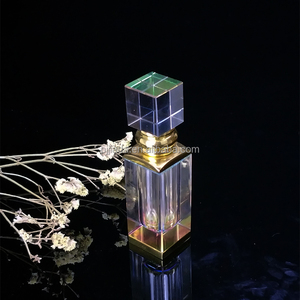 Venta al por Mayor <span class=keywords><strong>de</strong></span> Fábrica, Botellas <span class=keywords><strong>de</strong></span> Perfume <span class=keywords><strong>de</strong></span> Cristal <span class=keywords><strong>de</strong></span> Roca Pequeñas, Piedra Curativa <span class=keywords><strong>de</strong></span> <span class=keywords><strong>Cuarzo</strong></span>, Botella <span class=keywords><strong>de</strong></span> Perfume para Mujer, Decoración para <span class=keywords><strong>Bodas</strong></span>/Hogar - Product Image 1