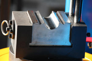 เครื่องอัดสายเคเบิลเหล็กพร้อมแม่พิมพ์ ลดราคาพิเศษ - Product Image 3