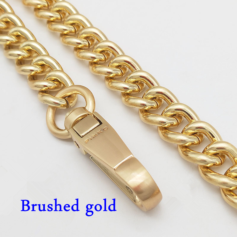 Or brossé