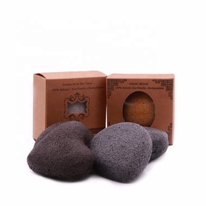 Éponge <span class=keywords><strong>konjac</strong></span> noire, en <span class=keywords><strong>charbon</strong></span> <span class=keywords><strong>de</strong></span> bambou biologique personnalisé, 50g, 100% naturel - Product Image 1